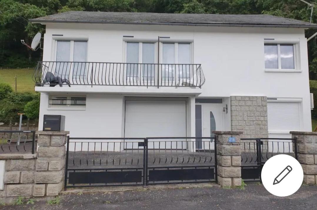 Maison De Nicolas Et Sonia Bort-les-Orgues Exterior foto